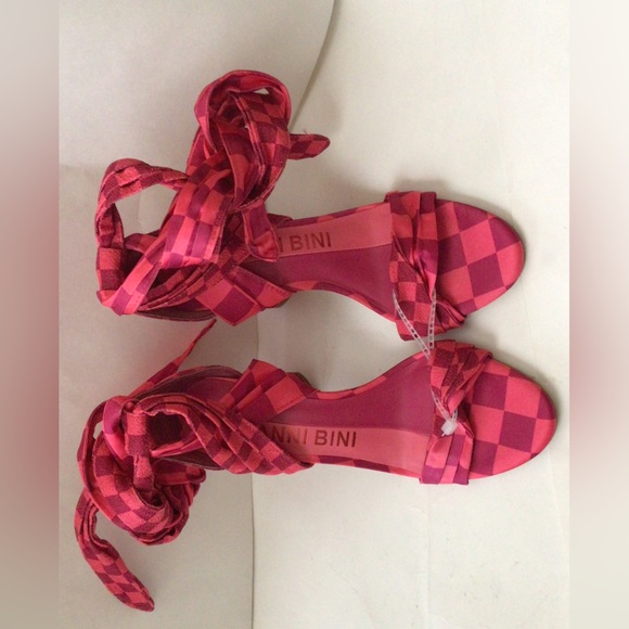 SALE OFR🆕GIANNI BINI ASTRAAHH CHECKERED WRAP  BLOCK HEEL (Sz 6& 6.5) - Picture 6 of 15